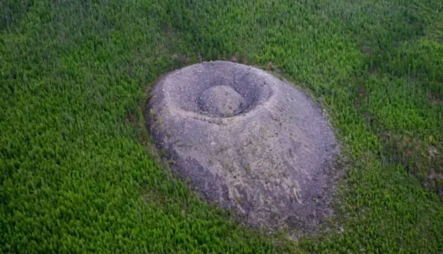 Patom Crater (Source: Wikipedia)