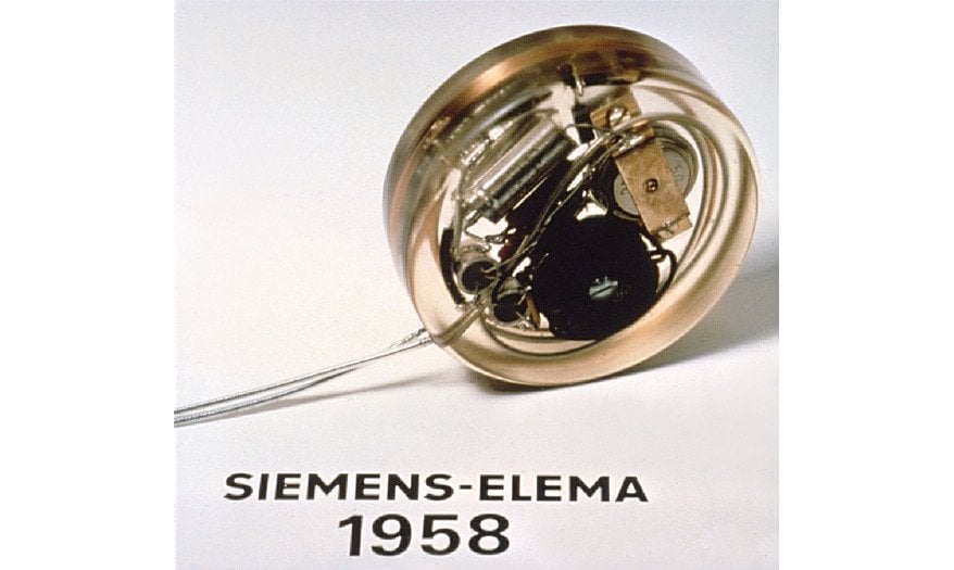 First implantable pacemaker